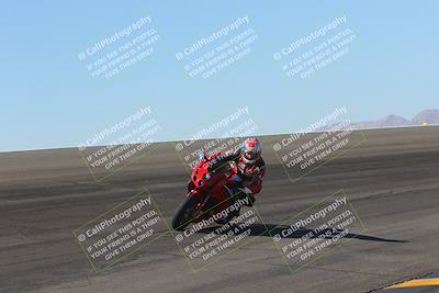 media/Nov-06-2023-Moto Forza (Mon) [[ce023d0744]]/3-Intermediate Group/Session 2 (Bowl)/